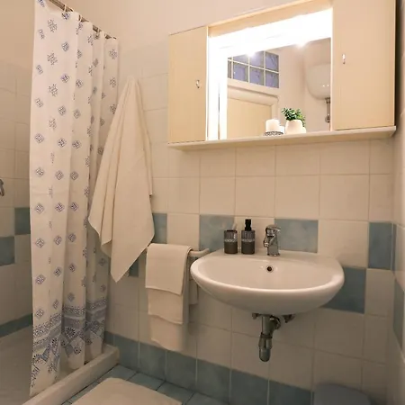 Lejlighed Eugenio Turizam Soline (Dalmatia)