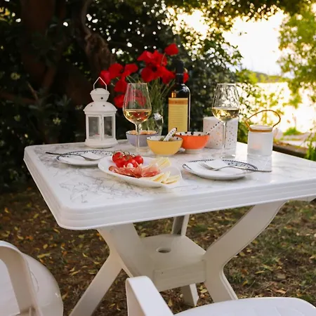 Eugenio Turizam * Soline (Dalmatia)