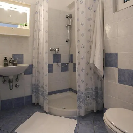 Lejlighed Eugenio Turizam Soline (Dalmatia)