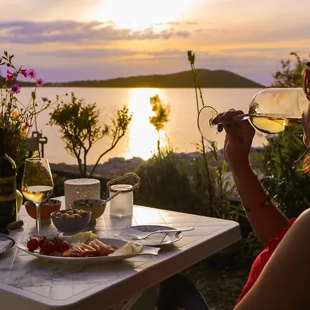 Lejlighed Eugenio Turizam Soline (Dalmatia)