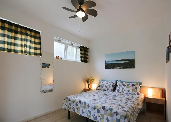 Eugenio Turizam Apartman Soline (Dalmatia)