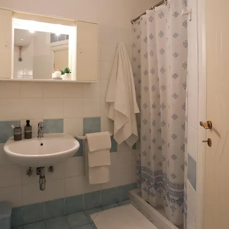 Eugenio Turizam Apartman Soline (Dalmatia)