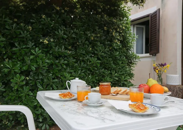 Eugenio Turizam Lägenhet *